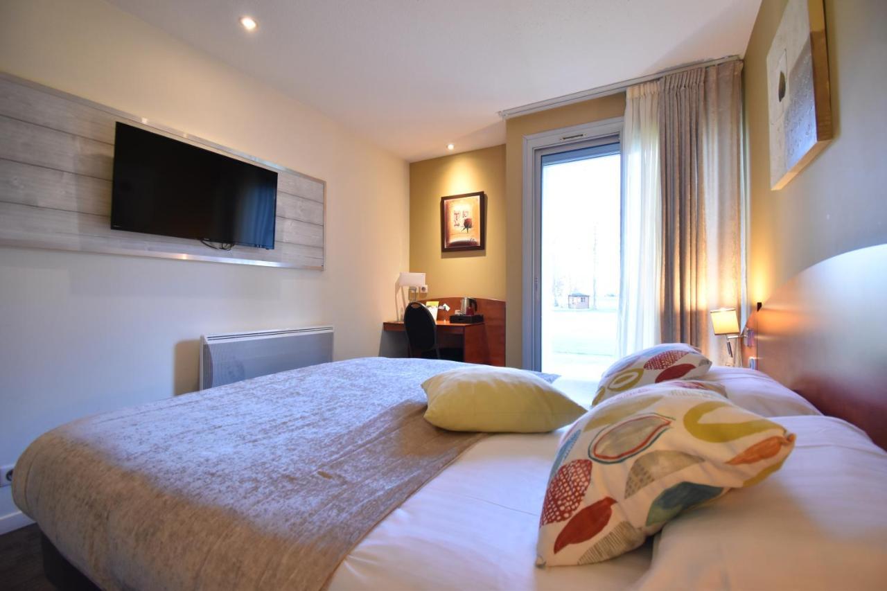 Hotel Du Golf Saint Lazare ลิมอจส์ ภายนอก รูปภาพ