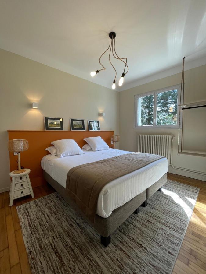 Hotel Du Golf Saint Lazare ลิมอจส์ ภายนอก รูปภาพ