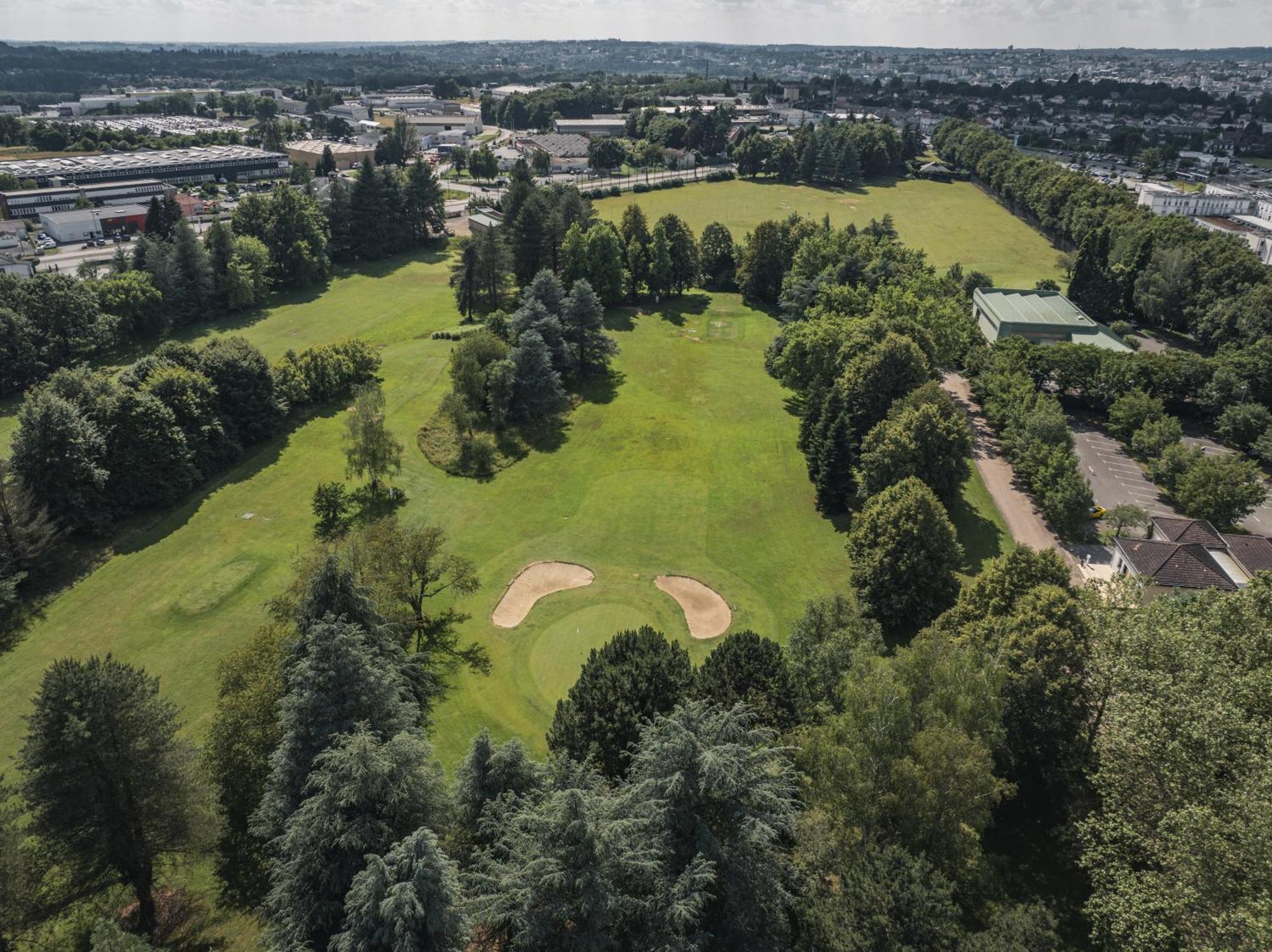 Hotel Du Golf Saint Lazare ลิมอจส์ ภายนอก รูปภาพ